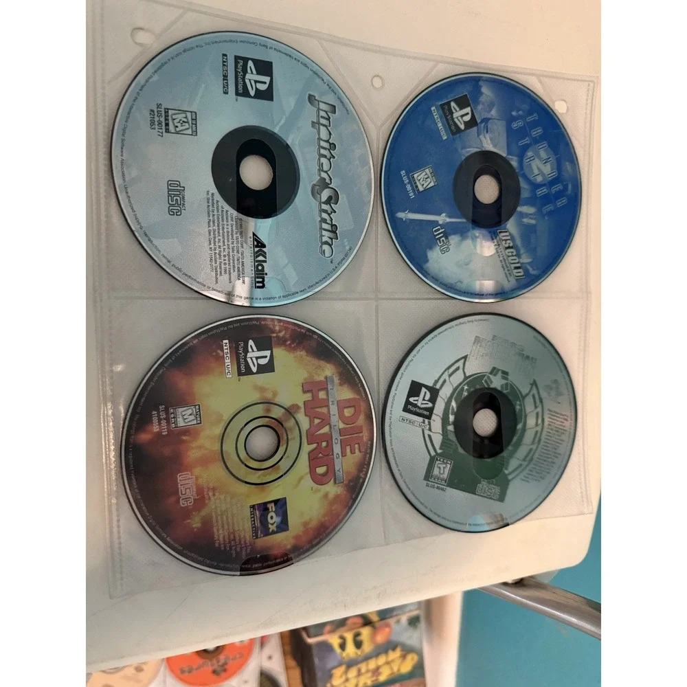 Lot of 4 PlayStation Games (PS1) Various Titles- Disc‎ Only, Untested